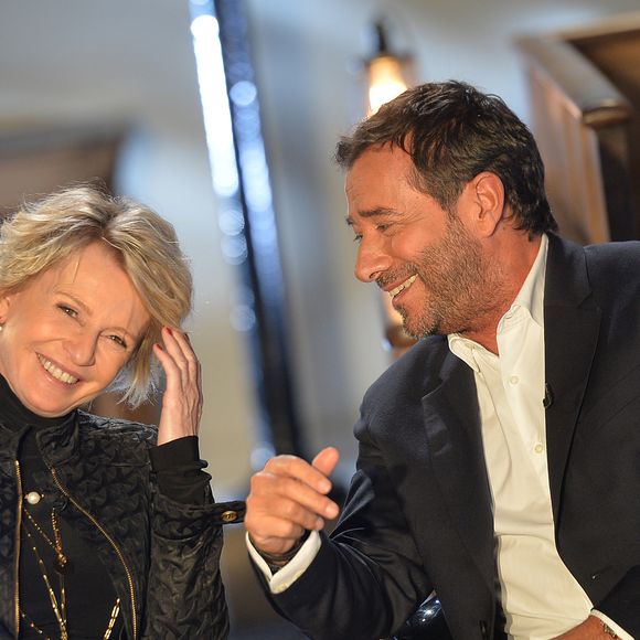 Bernard Montiel répond à Sophie Davant

Exclusif - Sophie Davant lors de l'enregistrement de l'émission "Animaux Stars", présentée par Bernard Montiel, et diffusée le 4 avril sur la chaîne Animaux. Le 14 janvier 2020
© Veeren / Bestimage