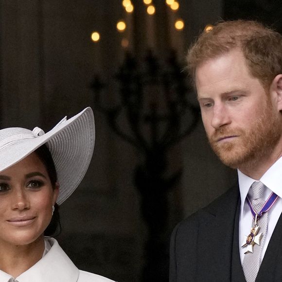 Le prince Harry et Meghan Markle se sont éloignés de la famille royale en janvier 2020.

Le prince Harry ne devrait pas jouer de rôle officiel le jour du couronnement de son père, mais tous les regards seront tournés vers le duc lorsqu'il fera face à ses proches en public pour la première fois depuis qu'il a fustigé Charles, Camilla, William et Kate dans son livre révélateur, Spare.  © PA Photos/ABACA