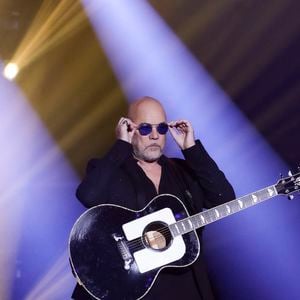 Le chanteur vient de faire un don de presque 20 000 euros à l'association Oeuvre des pupilles

Exclusif - Pascal Obispo, lors de l’enregistrement de l'émission "La fête de la chanson française - 20 ans d'émotions" présentée par L.Thilleman et A.Manoukian, et diffusée le 17 avril sur France 3 à Paris, France, le 9 décembre 2025. © Jack Tribeca/Bestimage