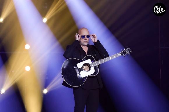 Le chanteur vient de faire un don de presque 20 000 euros à l'association Oeuvre des pupilles

Exclusif - Pascal Obispo, lors de l’enregistrement de l'émission "La fête de la chanson française - 20 ans d'émotions" présentée par L.Thilleman et A.Manoukian, et diffusée le 17 avril sur France 3 à Paris, France, le 9 décembre 2025. © Jack Tribeca/Bestimage