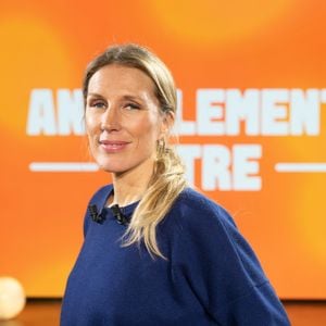 Animalement vôtre promet un numéro captivant

Agathe Lecaron sur plateau de l'émission "Animalement Vôtre" présentée par Bernard Montiel et diffusée le 1er mars 2026 sur France 3, à Paris, France, le 13 janvier 2026. © Julien Sarkissian/Bestimage