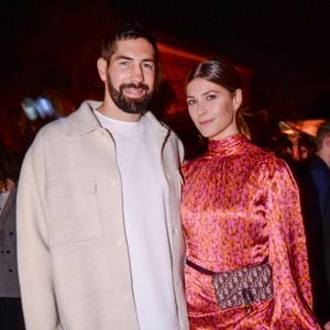 Nikola Karabatic et sa femme Géraldine Pillet lors du Etam Live Show 2019 au Stade Roland Garros lors de la fashion week à Paris, le 24 septembre 2019. 

© Rachid Bellak/Bestimage