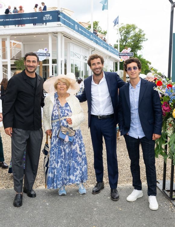 La famille Kretz assiste au Prix de Diane Longines 2025 à l'Hippodrome de Chantilly le 15 juin 2025 à Chantilly, France. Photo par Laurent Zabulon/ABACAPRESS.COM