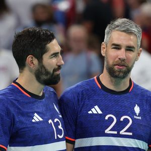 Nikola Karabatic (France) et Luka Karabatic lors des JO de Paris 2024 au Stade Pierre Mauroy de Lille, France, le 7 août 2024. © Laurent Sanson/Panoramic/Bestimage