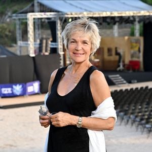 Exclusif - Véronique Jannot durant la soirée d'ouverture de la seconde édition des Théâtrales d'Eze à l'oppidum du Col d'Eze, le 2 août 2024. © Bruno Bebert / Bestimage