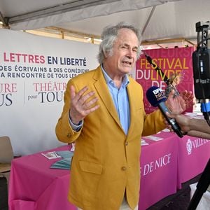 Franz-Olivier Giesbert, le directeur artistique du Festival, durant la 27ème  édition du Festival du Livre de Nice, installé sur le jardin Albert 1er, du 3 au 5 juin 2023. © Bruno Bebert / Bestimage