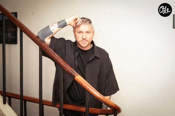 Mosimann lors de l’enregistrement de l’émission "Le Grand Echiquier - Spéciale Serge Gainsbourg" présentée par C.Chazal et A.Manoukian et diffusée le 7 avril 2026 sur France 2, à Paris, France, le 17 septembre 2025. © Jack Tribeca/Bestimage