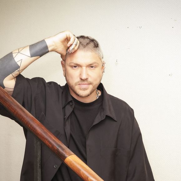 Mosimann lors de l’enregistrement de l’émission "Le Grand Echiquier - Spéciale Serge Gainsbourg" présentée par C.Chazal et A.Manoukian et diffusée le 7 avril 2026 sur France 2, à Paris, France, le 17 septembre 2025. © Jack Tribeca/Bestimage