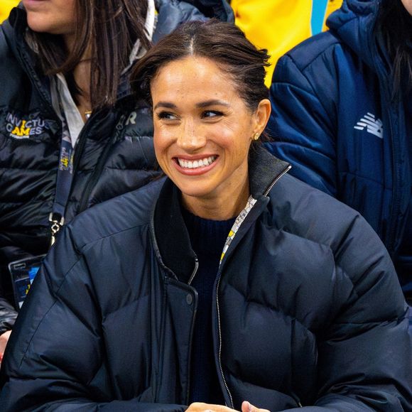 Le prince Harry, duc de Sussex, et Meghan Markle, duchesse de Sussex, ont été aperçus au centre de loisirs de Hillcrest au Canada, où ils ont apporté leur soutien aux athlètes de curling en fauteuil roulant lors des Invictus Games Vancouver Whistler 2025. © Backgrid USA / Bestimage