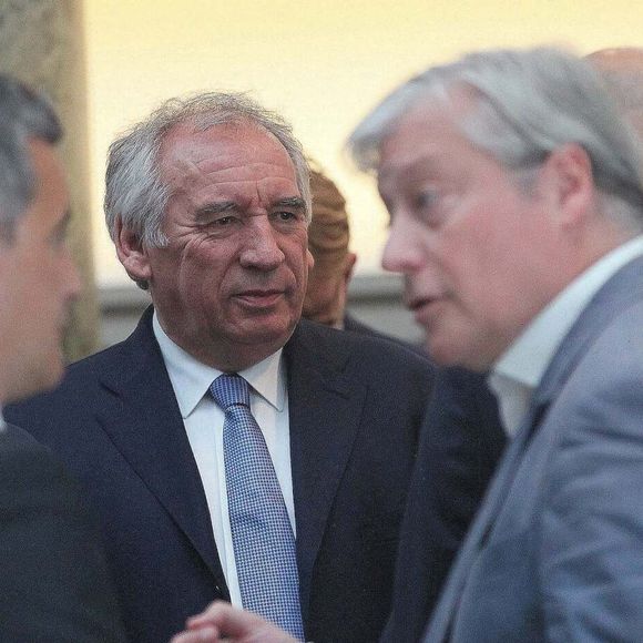 François Bayrou - Les ministres assistent à la conférence de presse d'Emmanuel Macron au Pavillon Cambon à Paris le 12 juin 2024.

© Jonathan Rebboah / Panoramic / Bestimage