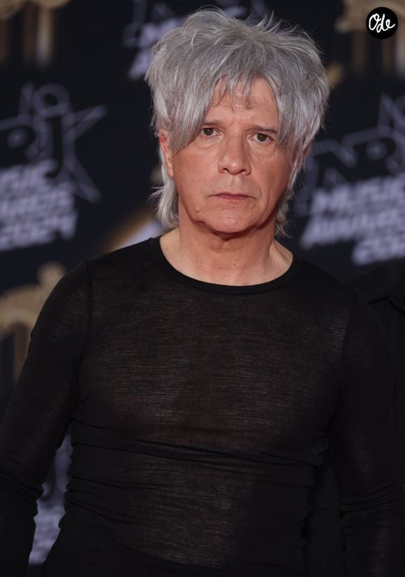 À 67 ans, Nicola Sirkis a rappelé l’importance de rester vigilants et bienveillants face aux difficultés à venir.

Nicola Sirkis du groupe INDOCHINE - Photocall de la 26ème édition des NRJ Music Awards au palais des festivals de Cannes, France, le 1er novembre 2024. © Guignebourg-Bebert/Bestimage