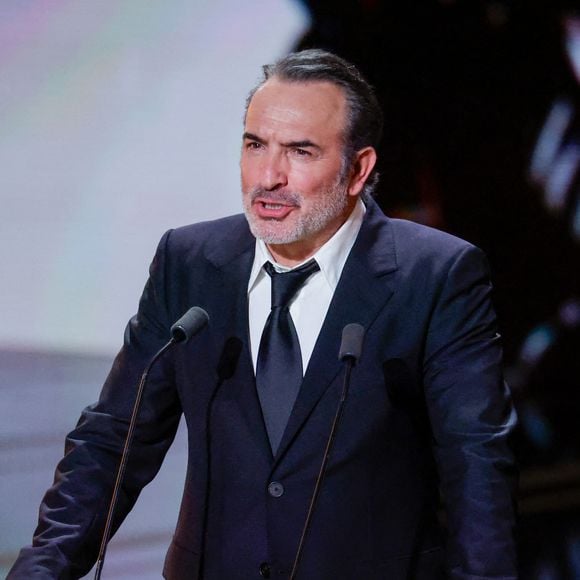 Jean Dujardin reste profondément attaché à son personnage culte et déjanté de Brice de Nice.

Jean Dujardin lors de la cérémonie des César à l'Olympia à Paris, France © Borde-Jacovides/Bestimage