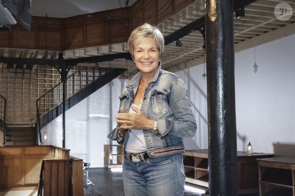 Exclusif - Véronique Jannot lors de l'enregistrement de l'émission "Animaux Stars", présentée par B.Montiel et diffusée le 4 novembre sur la chaine Animaux TV
© Jack Tribeca / Bestimage