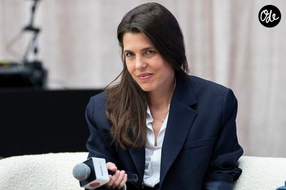 Charlotte Casiraghi et Dimitri Rassam se sont séparés en 2023.

Charlotte Casiraghi lors du Salon du livre de Paris, le 17 avril 2026 à Paris, en France. Photo : Eliot Blondet/ABACAPRESS.COM