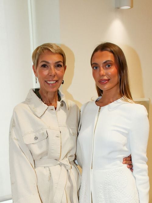 Mathilde Favier n'est plus, sa fille Héloïse Agostinelli s'adresse à elle dans un long message : "Je ne considère pas ta disparition comme un abandon"