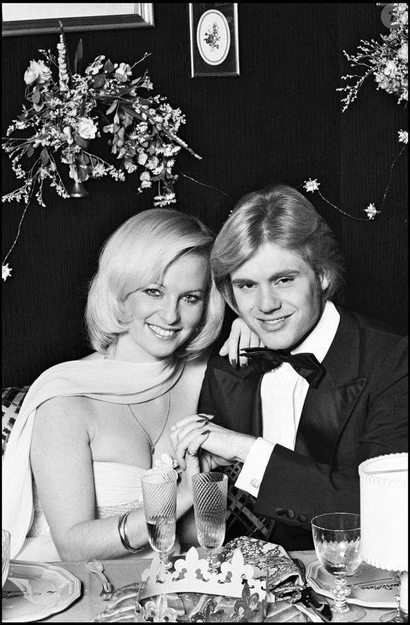 François Valery et Evelyne Leclerc fêtent la galette des rois en 1981 Paterson / Bestimage