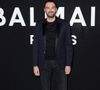 Ces derniers, qui avaient passé de longues années à se bâtir une solide réputation, n'acceptaient pas qu'un "débutant" brûle ainsi les étapes. 

Cyril Lignac assistant au défilé Balmain dans le cadre de la Paris Fashion Week Womenswear Fall/Winter 2019/2020 à Paris, France, le 01 mars 2019. Photo par Aurore Marechal/Abacapress.com