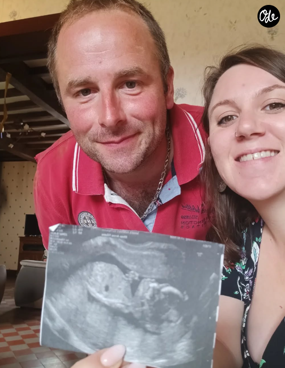 Leur histoire avait franchi une nouvelle étape avec la naissance de leur fille Maya, le 31 décembre 2024.

Annaïg et Alexandre sur Instagram.

© Instagram / annnaiig