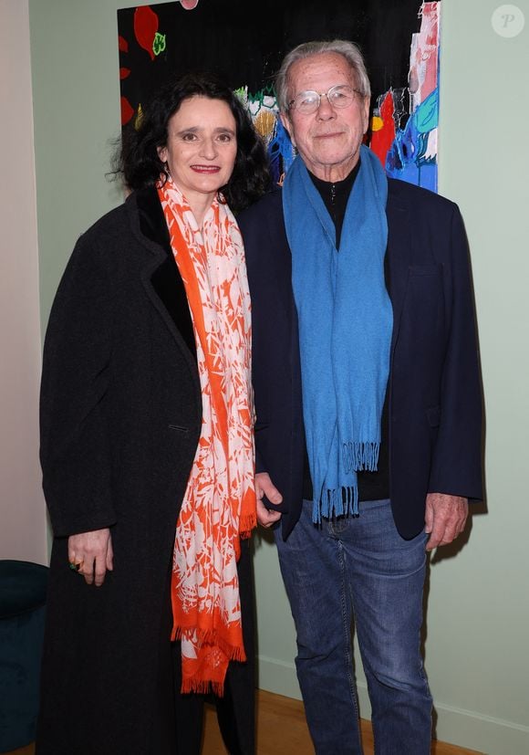 Après un premier mariage, il était en couple avec Valérie Bochenek, comédienne et metteuse en scène

Jean-Louis Debré et sa compagne Valérie Bochenek - Vernissage de l'exposition Caroline Faindt "Essentielle" chez Wonder Nature à Paris le 11 mars 2024. © Coadic Guirec / Bestimage