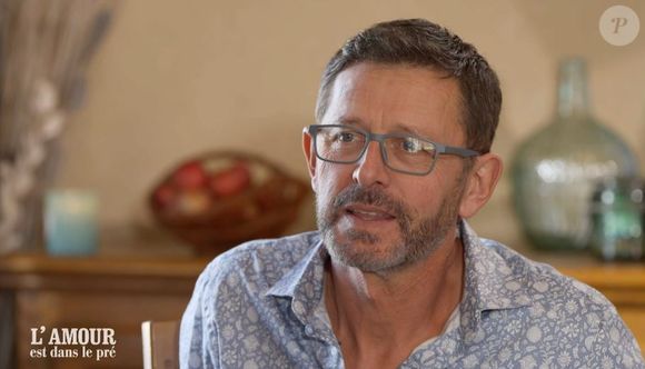L'agriculteur de "L'amour est dans le pré" a fait savoir que, contrairement à ce qu'on aurait pu penser, tout n'était pas si rose entre eux depuis la fin du tournage.

Christophe lors du tournage de "L'amour est dans le pré 2024"