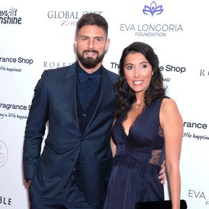 Olivier Giroud et sa femme Jennifer Giroud - Les célébrités posent lors du photocall de la soirée Global Gift à Londres le 2 novembre 2018.