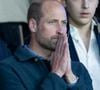 Epouser Kate Middleton n'a pas tout de suite été évident pour le prince William.
Le prince William, prince de Galles, et son fils, le prince George de Galles, assistent au match aller du quart de finale de Ligue des champions entre le PSG et Aston Villa (3-1) au Parc des Princes à Paris. © Cyril Moreau/Bestimage