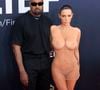 Impossible d'oublier leur surprenante apparition sur le tapis rouge de la 67ème cérémonie des Grammy Awards en février 2025.
Kanye West et sa femme Bianca Censori lors de la 67e cérémonie des Grammy Awards qui s'est tenue à la Crypto.com Arena à Los Angeles, Californie, le dimanche 2 février 2025. © Zuma Press / Bestimage