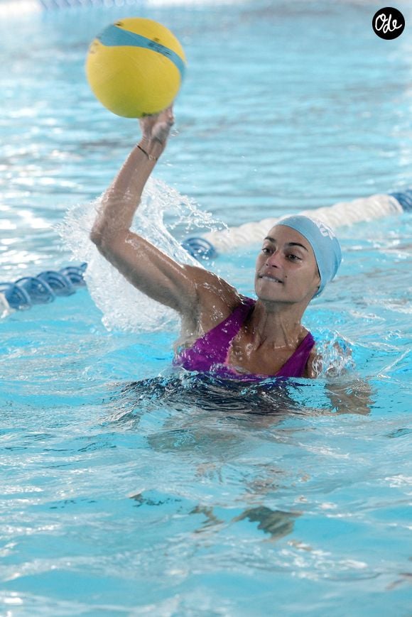Tatiana Silva et Camille Lacourt participent au Défi de l’Eau au profit de l’Unicef à la Piscine de Vanves le 15 octobre 2022. 

© Giancarlo Gorassini / Bestimage