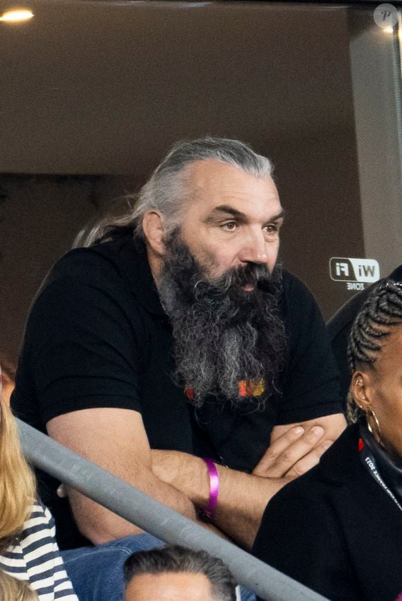 Sebastien Chabal - Personnalités à la finale de la coupe du monde de rugby Afrique du Sud / Nouvelle Zélande (12 - 11) au stade de France à Saint-Denis le 28 octobre 2023.
Crédit : AGENCE / BESTIMAGE