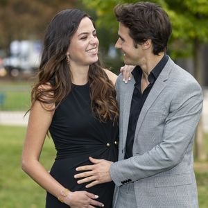 La comédienne partage une vie de famille paisible avec son fils Lino, né au début de l'année 2020 de sa relation passée avec Julien Dereims.
Arrivées au défilé Elie Saab "Collection Prêt-à-Porter Printemps/Eté 2020" lors de la Fashion Week de Paris, le 28 septembre 2019.
© Olivier Borde / Bestimage