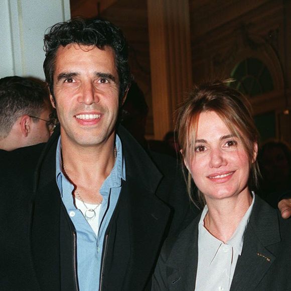 Julien Clerc et Miou-Miou ont formé dans les années 70 l'un des couples les plus emblématiques.

Julien Clerc et Miou-Miou au théâtre de Paris. 

© Bestimage