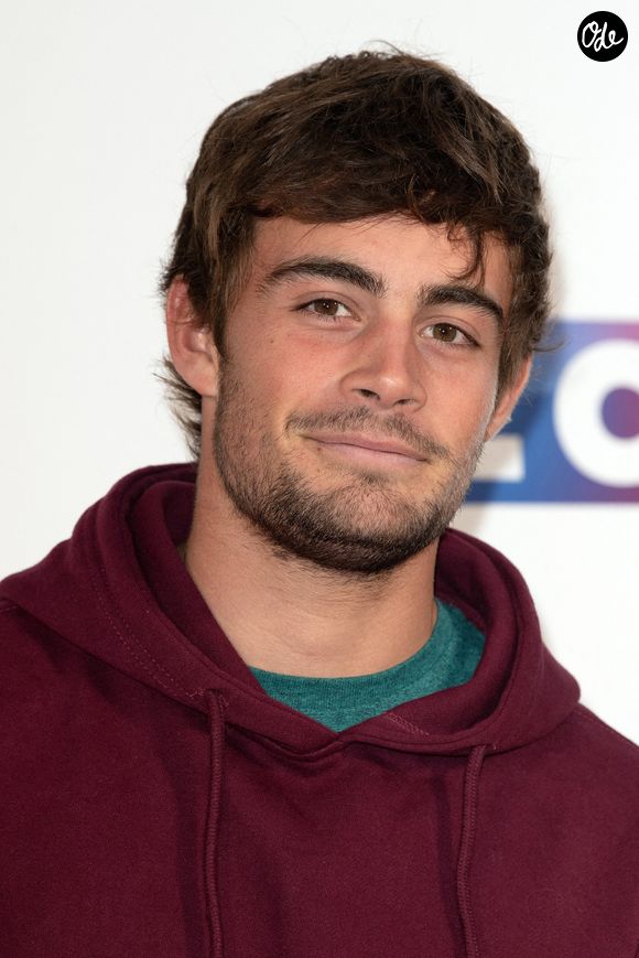 Clément Remiens participe à la séance photo du Groupe TF1 au Palais de Tokyo, le 9 septembre 2019 à Paris, en France. 
Photo : David Niviere/ABACAPRESS.COM
