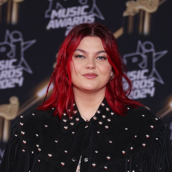 Des mots qui donneront certainement de la force à Louane !

Louane - Photocall de la 26ème édition des NRJ Music Awards au palais des festivals de Cannes, le 1er novembre 2024. © Guignebourg-Bebert/Bestimage
