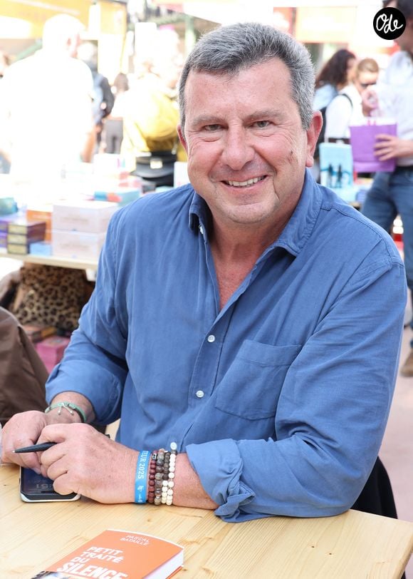 Pascal Bataille  - Festival du Livre de Paris 2025 au Grand Palais à Paris le 11 avril 2025.

© Denis Guignebourg / Bestimage