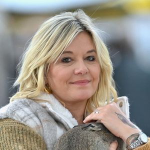 Exclusive - Flavie Flament lors du tournage de la nouvelle émission itinérante de France 3 Flavie en France à Caen, France le 7 novembre 2025. Photo by Franck Castel/ABACAPRESS.COM