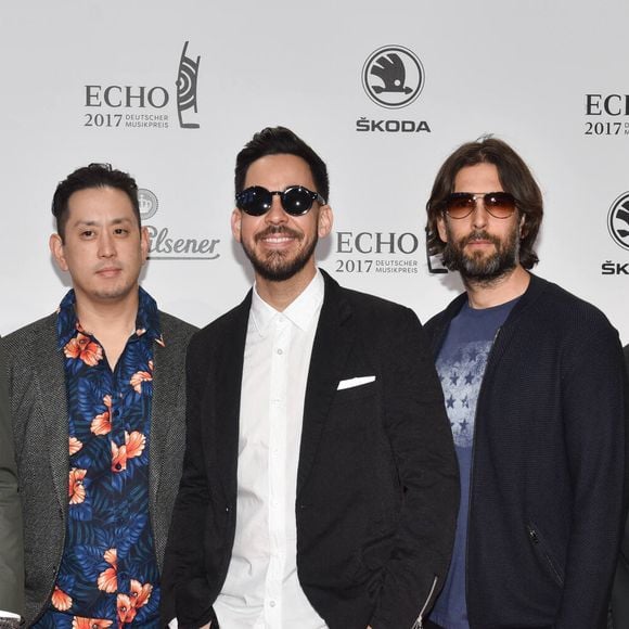 Le groupe a composé un nouveau remix, mélangeant des riffs emblématiques avec les images et les sons de l’UEFA Champions League

Linkin Park aux "2017 Echo Awards" à Messe Berlin, le 6 avril 2017. API / BESTIMAGE