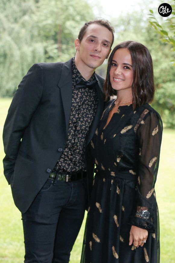 Alizée et son mari Grégoire Lyonnet - Mariage de Katrina Patchett et Valentin D'Hoore vendredi à 14 h à la mairie de Linselles dans les Hauts-de-France suivi d'une cérémonie civile d'échange d'anneaux, dont le maître de cérémonie était Maxime Dereymez, dans l'orangerie du château du Biez à Pecq en Belgique le 1er septembre 2017. © Philippe Doignon/Bestimage