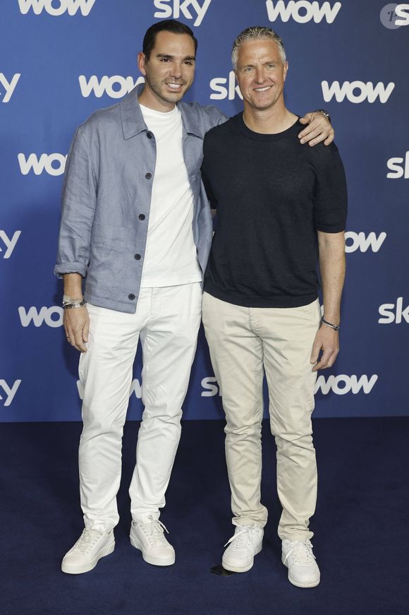 Ralf Schumacher en compagnie de son partenaire Étienne Bousquet-Cassagne lors de la présentation du programme Sky Spotlight à l'hôtel Bayerischer Hof de Munich.
Imago/PsnewZ/Bestimage