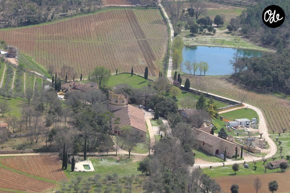 Un état des lieux fait donné par le préfet du Var. Le domaine de Miraval a été épargné jusqu'à présent

Exclusif - Le domaine de Miraval, propriété d'Angelina Jolie et Brad Pitt, en travaux. Avril 2011. © Agence / Bestimage