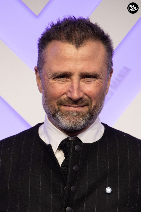 Au fil du temps, l'acteur a noué une relation privilégiée avec Marceau Hénon, le fils de sa compagne et du comédien Stéphane Hénon.

Alexandre Brasseur assiste à la cérémonie d'ouverture du festival Series Mania le 15 mars 2024 à Lille, en France. Photo de Sébastien Courdji/ABACAPRESS.COM
