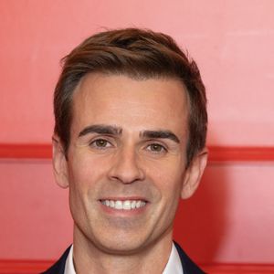 Au micro de RTL, le journaliste du service public à évoqué sa fille Colette, âgée de six ans. 

Jean-Baptiste Marteau assiste à la première de la saison 5 de 'Emily In Paris' de Netflix au Grand Rex le 15 décembre 2025 à Paris, France. Photo par Nasser Berzane/ABACAPRESS.COM