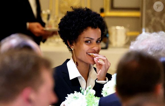 Narah Baptista lors du dîner d’État en l’honneur du président brésilien et de sa femme au palais présidentiel de l’Élysée à Paris, France, le 5 juin 2025. 

© Dominique Jacovides / Bestimage