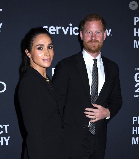Le prince Harry, duc de Sussex et Meghan Markle, duchesse de Sussex, lors du 3ème gala annuel du projet "Healthy Minds" aux Spring Studios à New York City, New York, Etats-Unis, le 9 octobre 2025. © Photo Image Press via ZUMA Press Wire/Bestimage