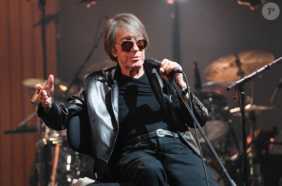 Jacques Dutronc et Thomas Dutronc en showcase de leur tournée "Dutronc & Dutronc" au Centre Evénementiel de Courbevoie le 11 avril 2022. © Coadic Guirec/Bestimage
