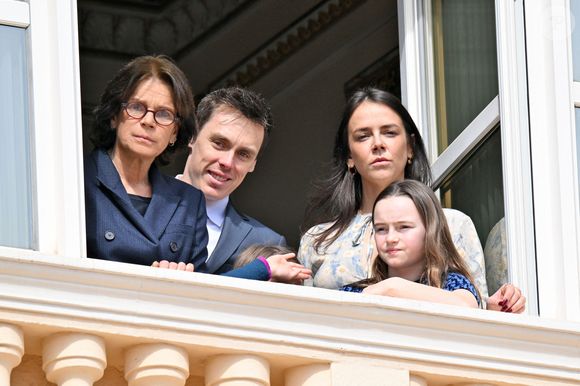 La princesse Stéphanie de Monaco, Louis Ducruet et Pauline Ducruet -  Le prince de Monaco fête son anniversaire (66 ans) en famille sur la Place du Palais princier de Monaco, le 14 mars 2024. © Bruno Bebert/Bestimage