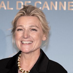 Anne-Élisabeth Lemoine assiste à l'arrivée des invités au dîner de gala officiel d'ouverture de la 77e édition du Festival de Cannes, au Casino Le Palm Beach, le 14 mai 2024 à Cannes, en France. Photo de David Niviere/Abaca