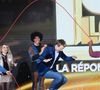 Ce samedi 19 avril, rendez-vous pour un nouveau numéro de "100% Logique" avec...
Exclusif - Cyril Féraud, Christelle Chollet, Gwendal Marimoutou - Enregistrement de l'émission "100% Logique", présentée par Cyril Féraud et diffusée le le 19 avril 2025 sur France 2. Le 18 décembre 2024. © Cyril Moreau/Bestimage