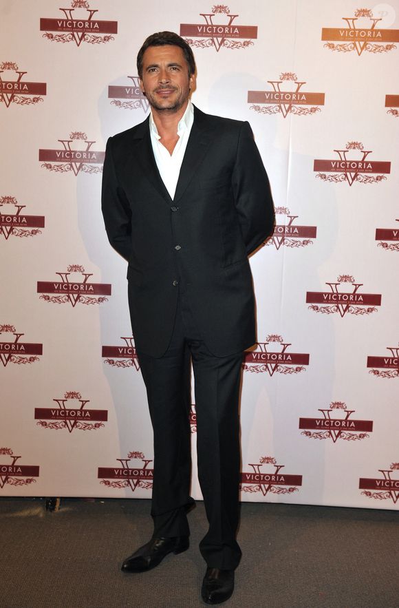 Olivier Minne assiste à la première de 'The Young Victoria' à l'UGC Normandy sur les Champs Elysee à Paris, France le 07 juillet 2009. Photo by Giancarlo Gorassini/ABACAPRESS.COM