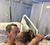 Très suivie sur Instagram, elle partage l’évolution de son état et son courage.

Olivier Colas (Familles nombreuses) quitte l'hôpital, comme l'annonce sa femme Delphine. Capture Instagram