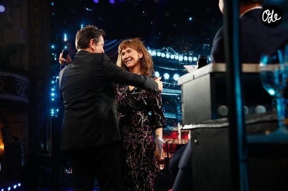 Si le public se souvient tant de leurs pitreries et de leurs fous rires chez Michel Drucker dans les années 90, c'est parce que l'alchimie crevait littéralement l'écran

Exclusif - Laurent Gerra, Virginie Lemoine lors de l'enregistrement de l'émission "Laurent Gerra, l'anniversaire événement" présentée par S.Bern et qui sera diffusée le 7 juin 2025 sur France 2, au théâtre Marigny, à Paris, France, le 28 avril 2025. © Clovis-Moreau/Bestimage